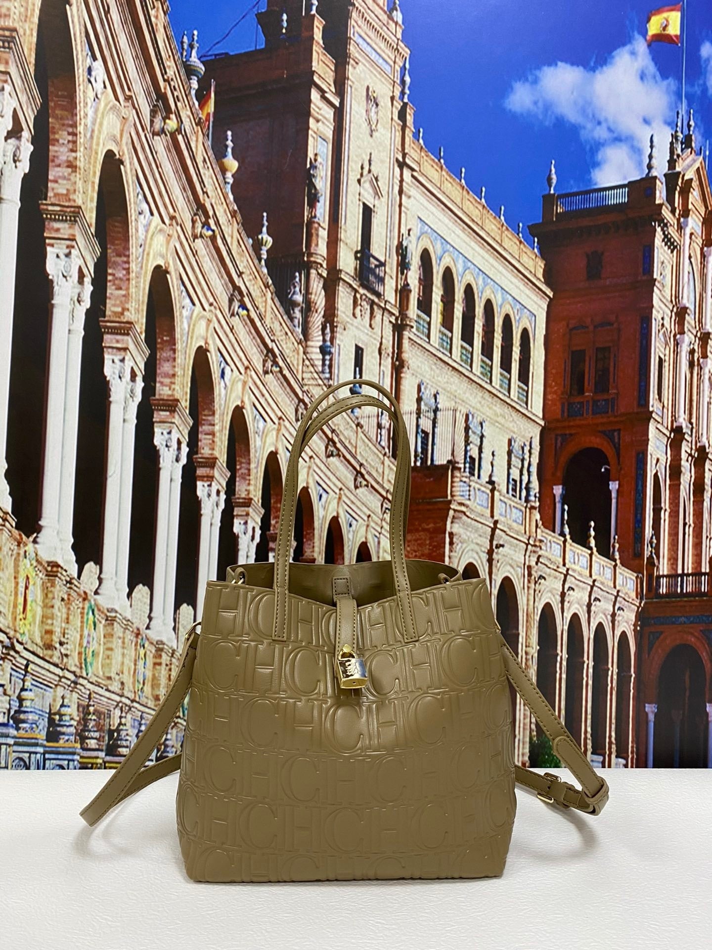 CILMI HARVILL CHHC 100% Leather texture Embossed Pattern Bucket Bag for Women Luxury Brand Designer Bag